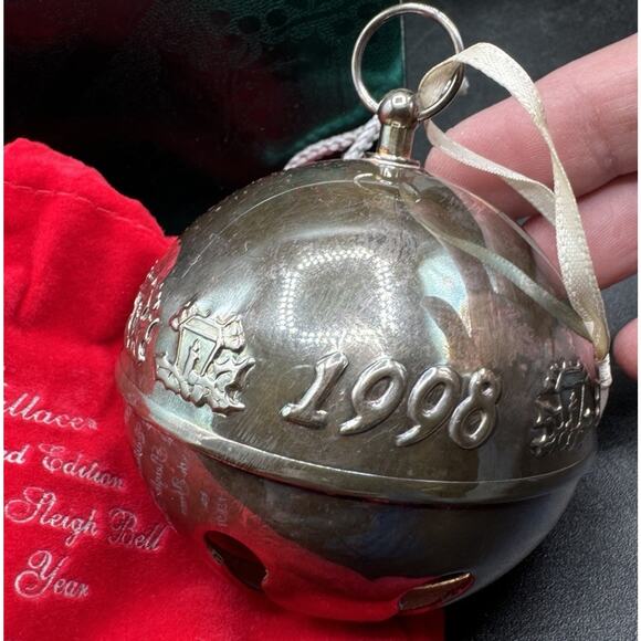 WALLACE SILVERSMITH 1998 ANNUAL CHRISTMAS SLEIGH BELL ORNAMENT -30D - Picture 5 of 12